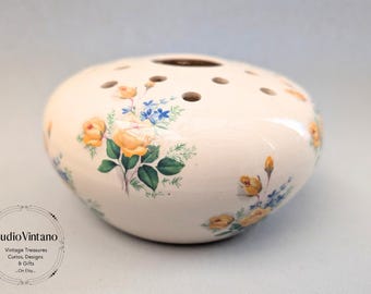 Vintage aardewerk bloemenkikker met lentebloemontwerp, ruikervaas, E Radford