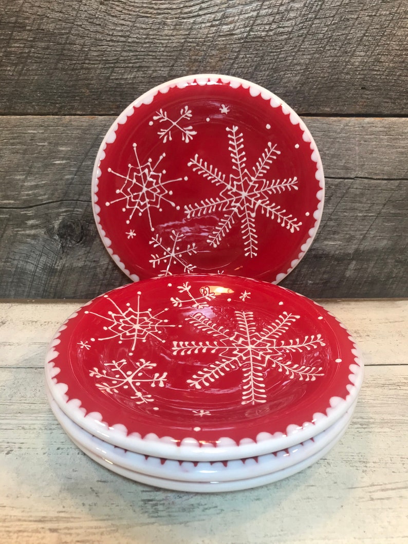 Set of 4 Christmas Snowflake SALAD PlatesRed with Beautiful Etsy