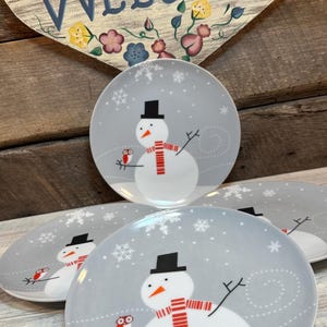 Adorable Set of 4 (Four) Little Hoot & Snowman Christmas SALAD/DESSERT Plates by Rachael Ray, Christmas Dinner, Christmas Party, Owls