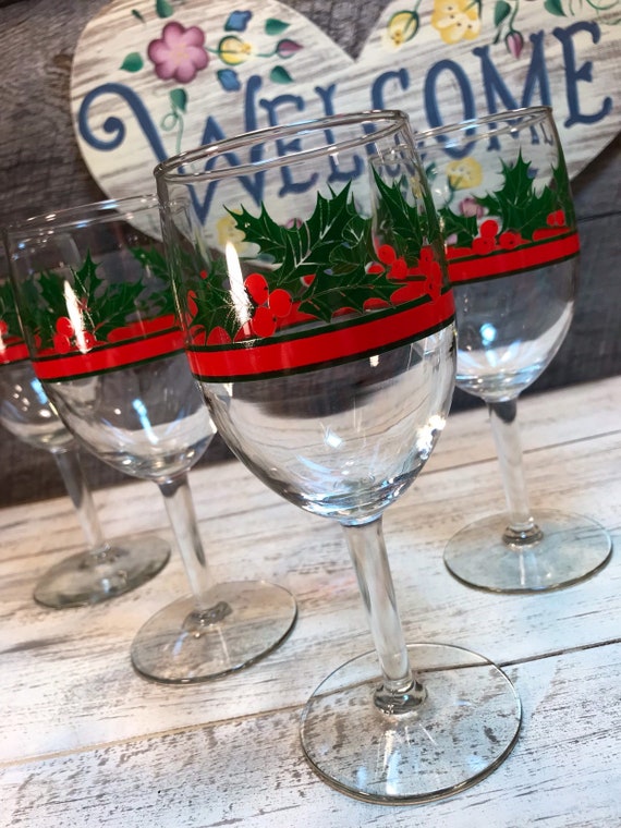 Set of 4 four Holly & Berries WINE Glasses by Libbey Glass Company