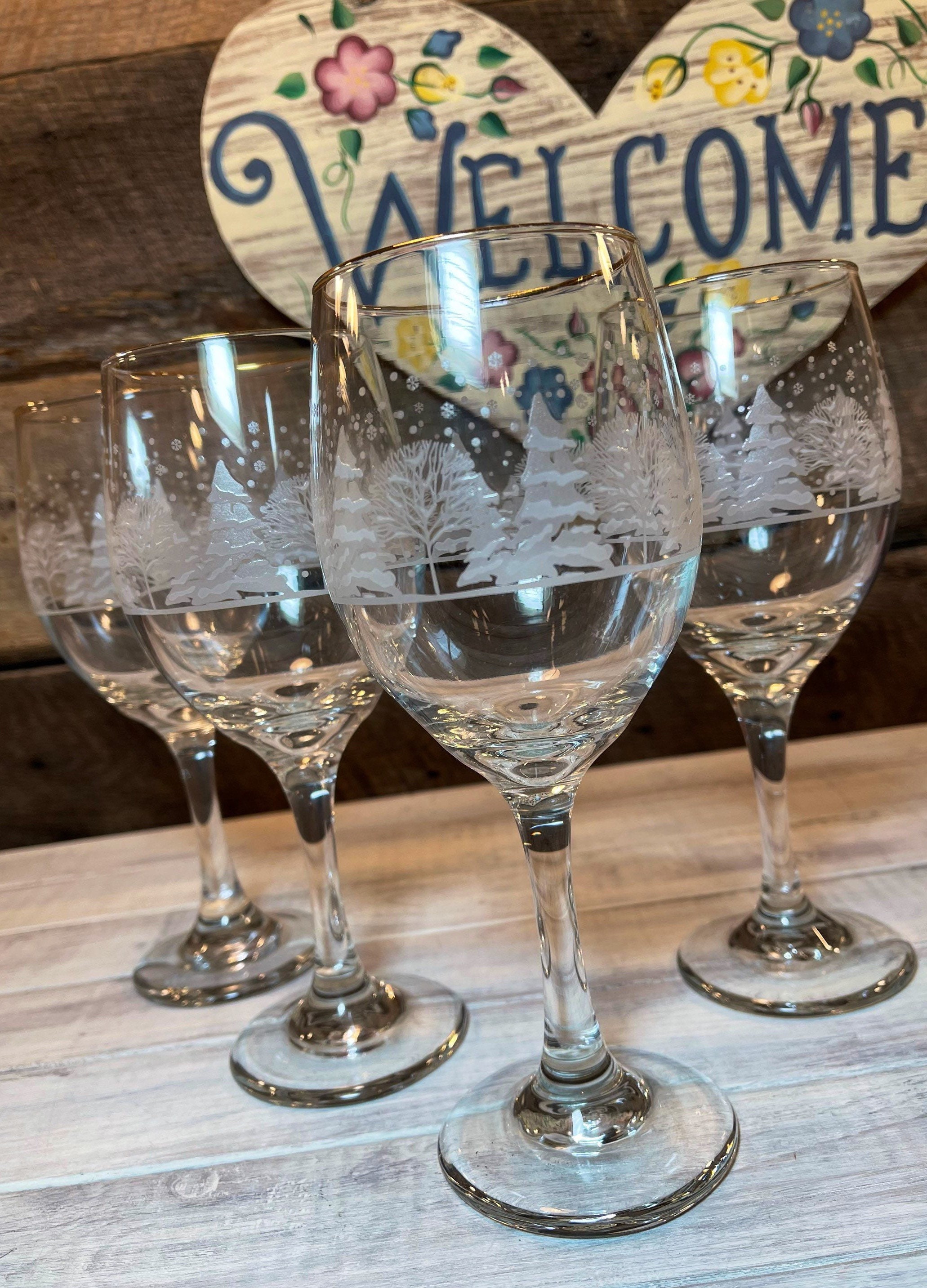 Set of 4 (four) Arby's Christmas WINE Glasses-white Winter Scene by Libbey  With Gold Rims, Christmas Dinner,christmas Party, Weddings - Etsy