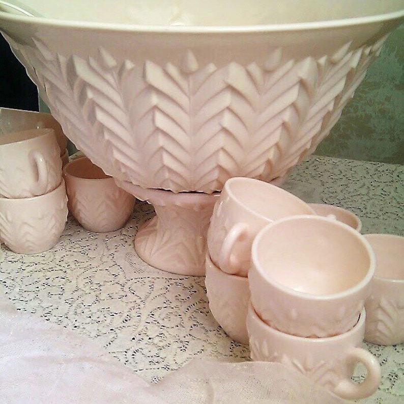 Complete Shell Pink Milk Glass 15 Pc Punch Set Bowl Etsy