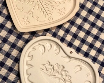RETIRED Vintage Anniversary Heart and Come to the Table Heart Cookie Molds by Pampered Chef, Set of TWO (2) Cookie Molds, baking, cookie art