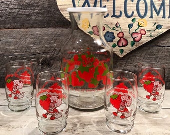 GORGEOUS Strawberry Shortcake Juice Carafe Set with 4 Matching Juice Glasses by  Anchor Hocking for American Greetings Corp, 1980s
