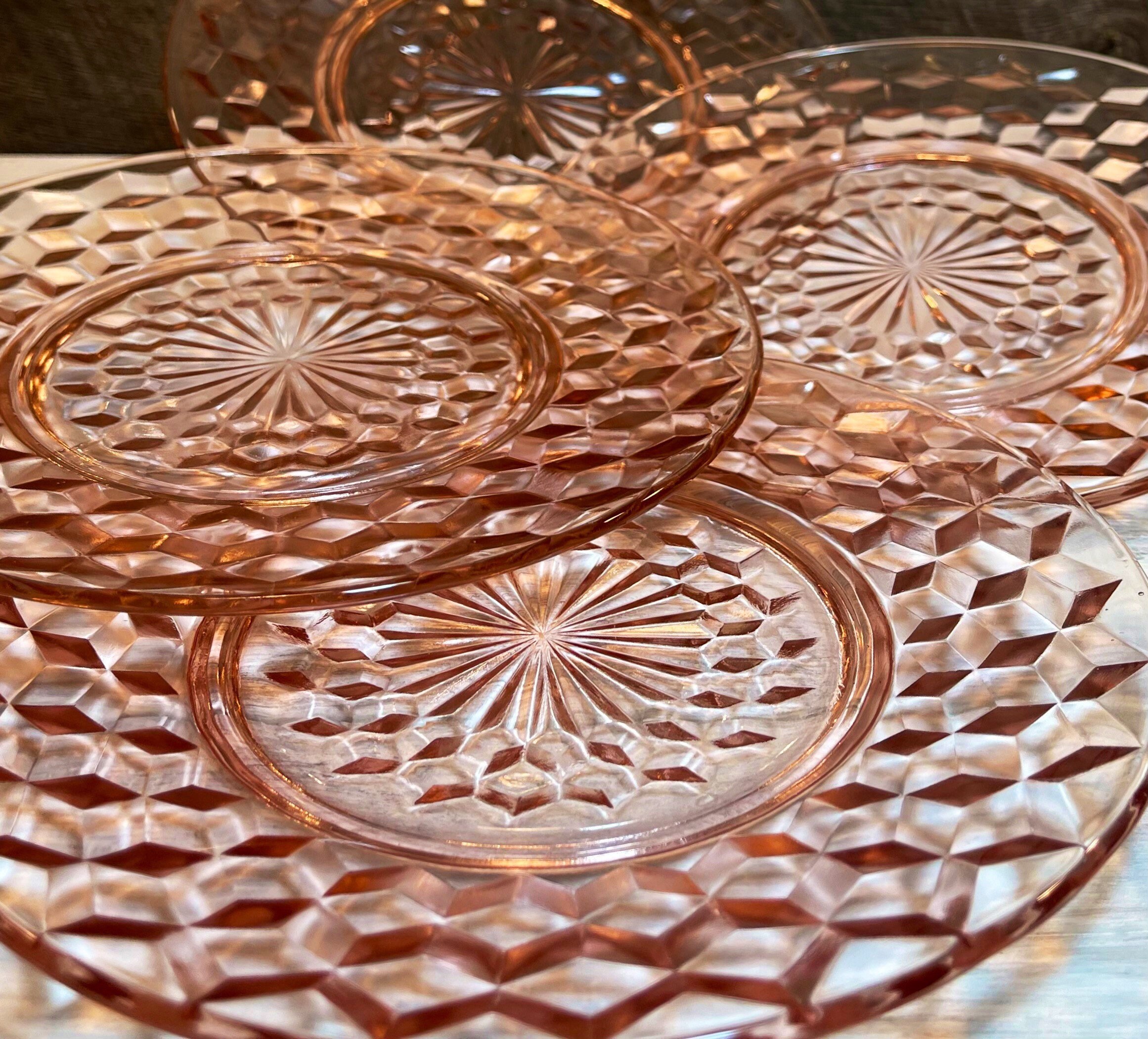 Wunderschönes Set von 4 Vier Würfel Pink Luncheon TELLER von | Etsy