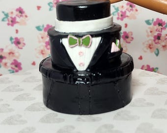 1:6 scale miniature tuxedo inspired wedding cake