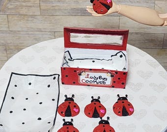 1:6 scale miniature ladybug cookies