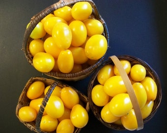 Cherry Tomato- Yellow Plum- heirloom- 70 day-INDETERMINATE- 25 seeds