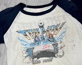 1980's DISTRESSED & Thin RAGLAND TRIUMPH Tee Size Large