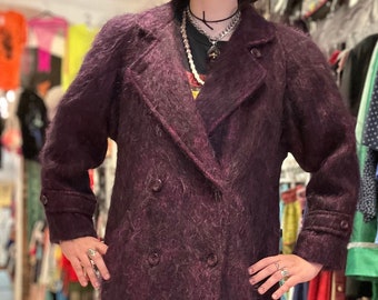 Vintage Purple MOHAIR Coat - UNION MADE  By Mallia/Royal Scot -  Size 10/Large