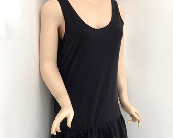 SWEET little Black Dress circa 1980's with ruffle bottom size Medium