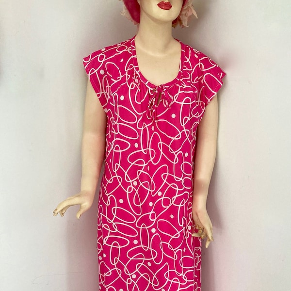 VINTAGE 1980s FUNKY House Dress by "Second Round" in Hot Pink with WILD white pattern  Size 14 1/2