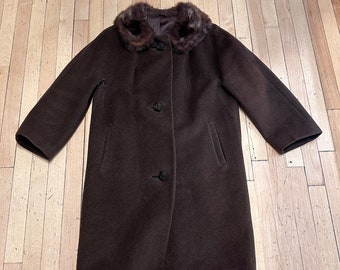 BEAUTIFUL Vintage MCM Brown Wool Coat w/ Real MINK Collar, Size Medium/Large