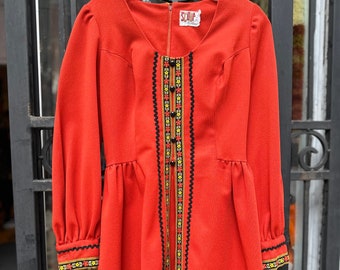 Vintage 1970's SCOOP Fashions DIRNDL Inspired Dress, Size MEDIUM