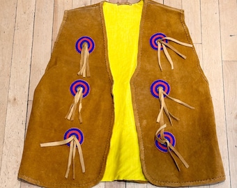 BEAUTIFUL Vintage HANDMADE Native BEADED Leather Vest, Size Medium