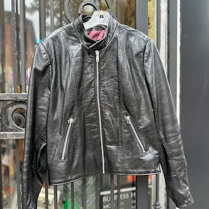 VINTAGE Champion LEATHER Goods Jacket Made in CANADA, Size 40