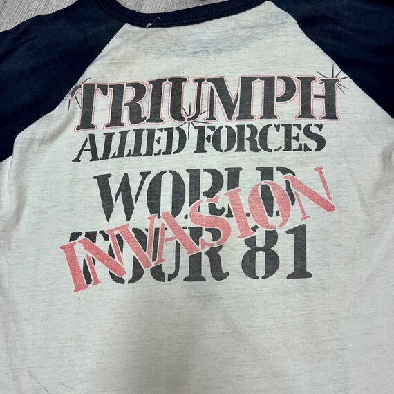 1980's DISTRESSED & Thin RAGLAND TRIUMPH Tee Size… - image 6