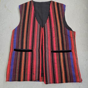 Colourful Striped VINTAGE Boho VEST with Velvet Pockets in a size Large