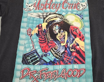 Iconic Vintage 1989 MOTLEY CRUE Dr. Feelgood SHIRT in a Size Large