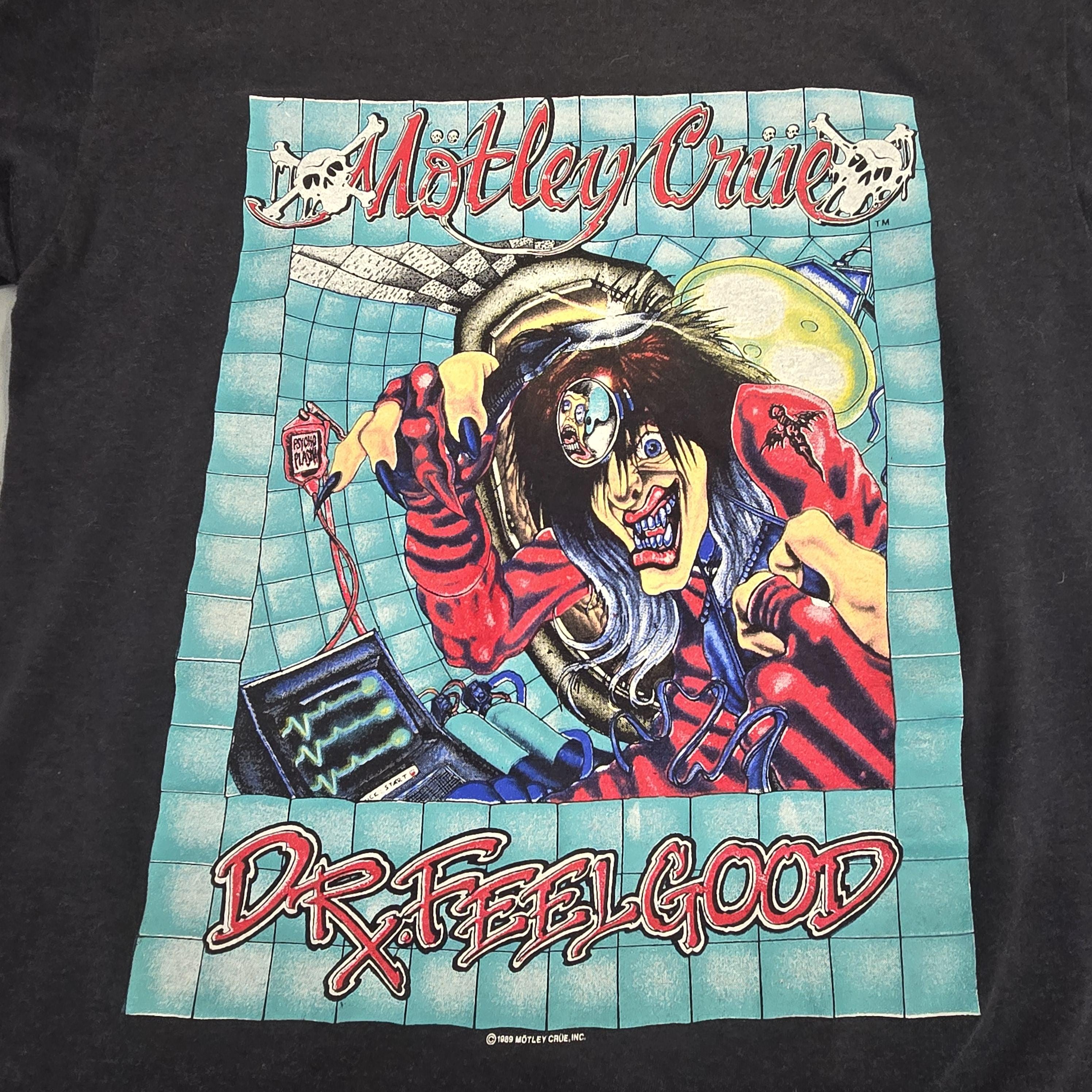 Iconic Vintage 1989 MOTLEY CRUE Dr. Feelgood SHIRT in a Size Large