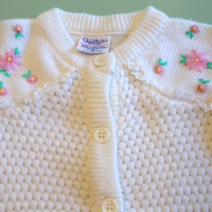 Vintage 1980s ADORABLE child's cardigan sweater by QUILTEX size 3 image 2