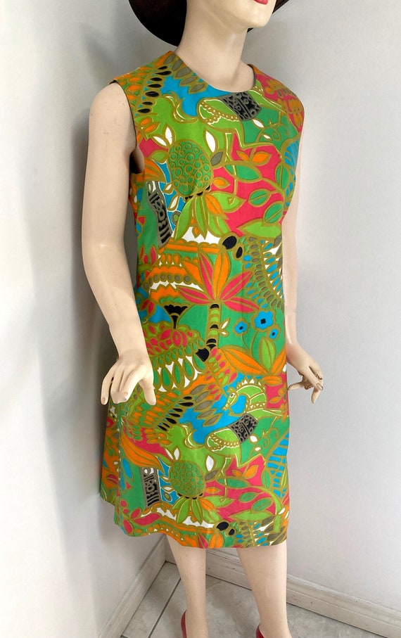 WILD 1960s MCM Tropical print dress Home Sewn siz… - image 7