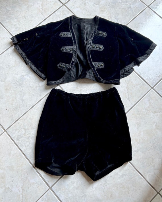 ANTIQUE Victorian Edwardian Boys size Velvet and dist… - Gem