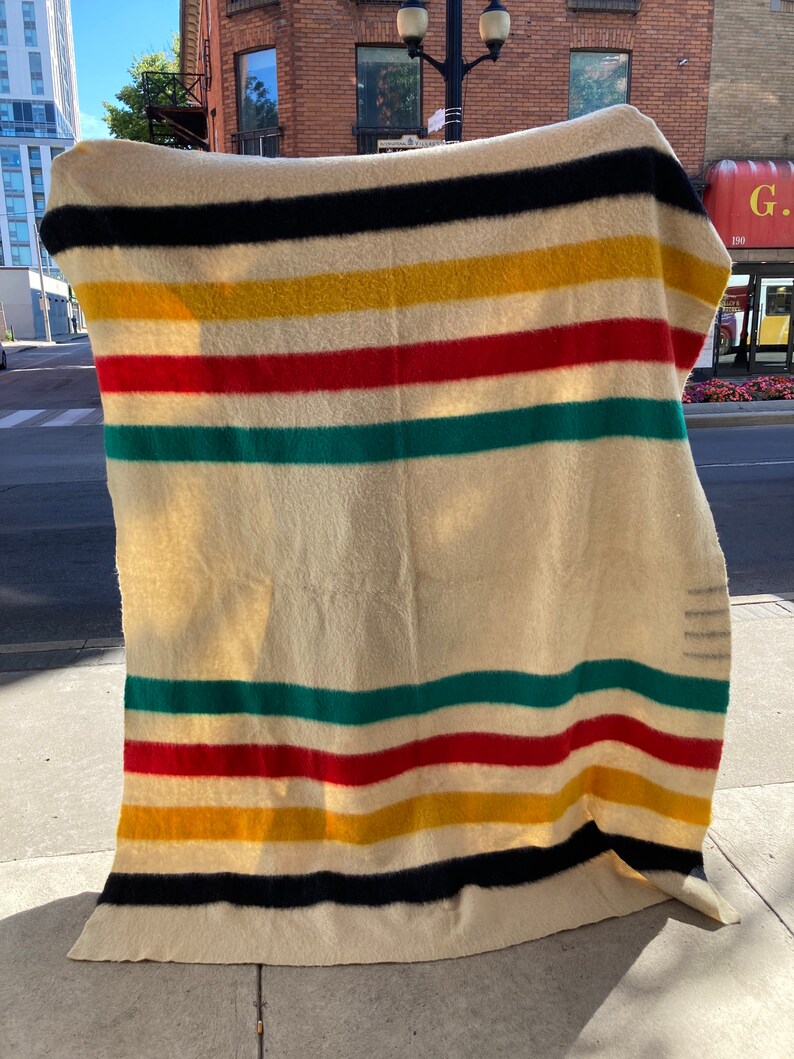 Vintage 19171929 HUDSONS BAY 4 Point WOOL Blanket With Red Etsy