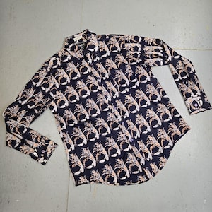 Wild Navy Blue 1970&#39;s polyester Blend BIG COLLAR SHIRT Size Large