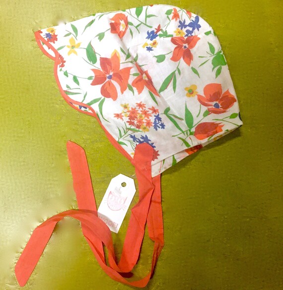 PRISTINE printed cotton vintage Bonnet - likely Ho