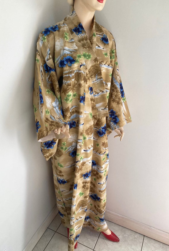 Vintage 1970s HAWAIIAN theme KIMONO robe with pal… - image 6