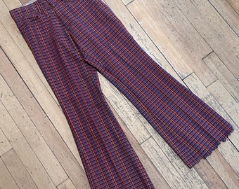 GROOVY Vintage 1970's RED Plaid SWINGERS Bell Bottoms By Toughskins/Sears, Size 26"