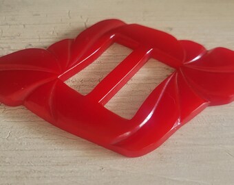 Vintage Cherry Red Large Geometric Carved Bakelite Buckle