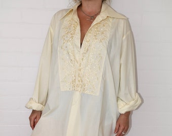 Vintage 1970s Yellow Retro Embroidered Tuxedo shirt size XL