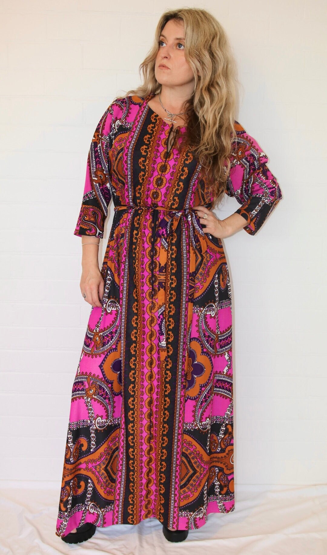 Vintage 1960s ‘van Roth’ Vibrant Purple Violet and Brown Paisley ...
