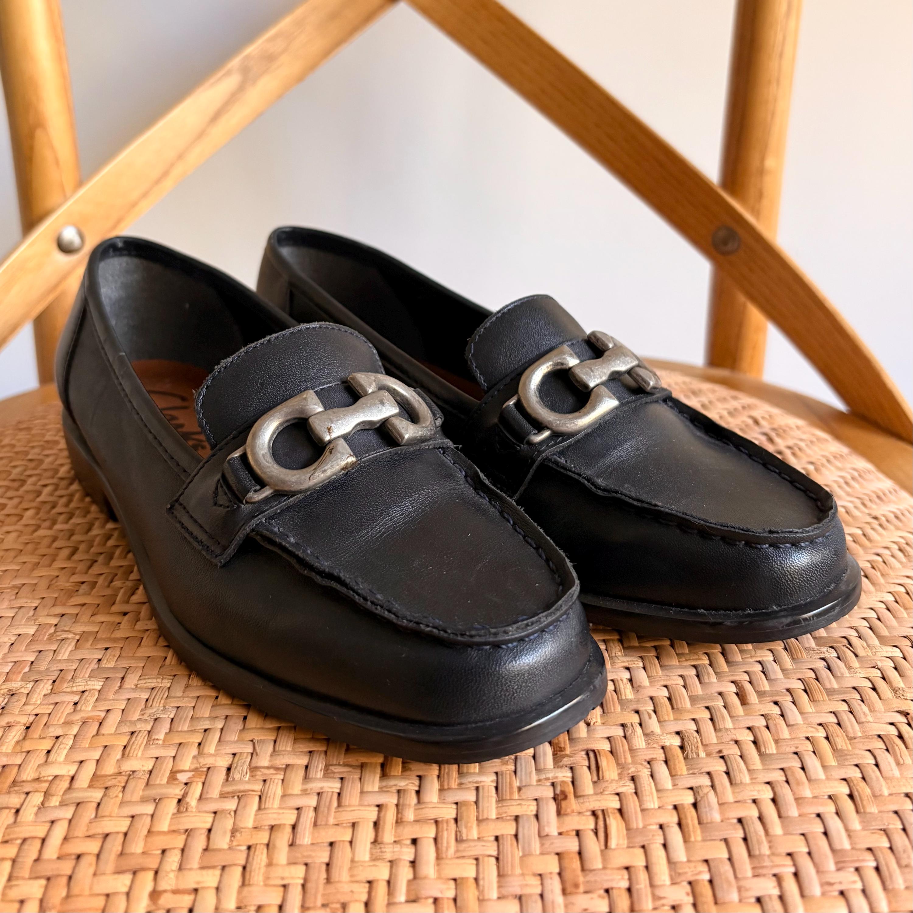 90sデッドClarks SANDERS製セミブローグシューズ 90s Clarks Shoes - Etsy