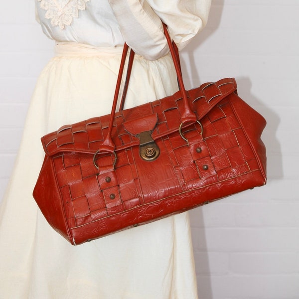 Vintage 1970s Large Brown Faux Crocodile Leather Woven Doctors Bag