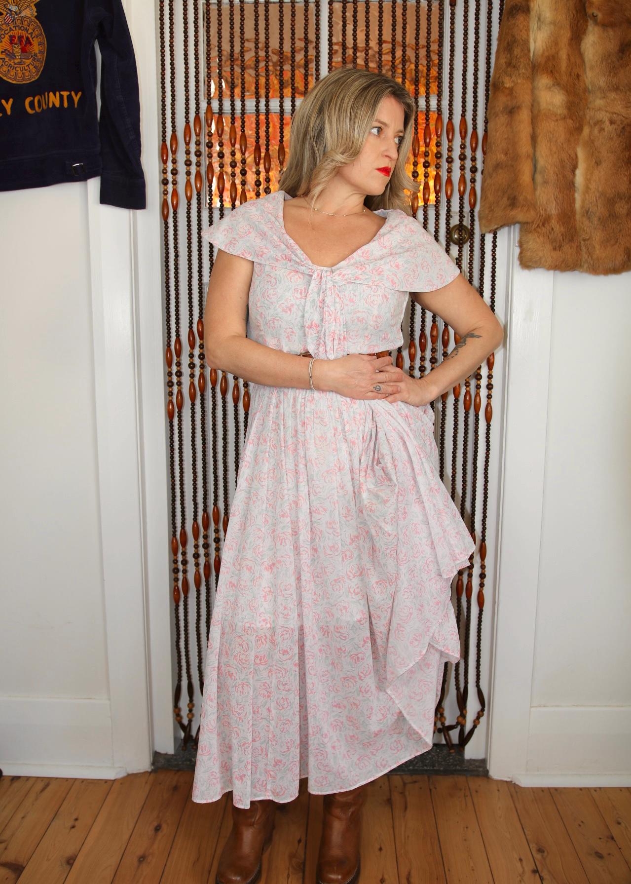 1980年代のヴィンテージ「ローラアシュレイ」のセーラーカラーのピンク