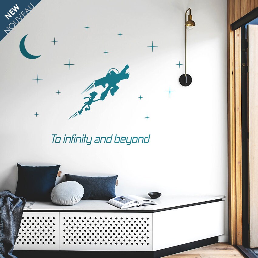 Décalcomanie Murale Inspirée de Toy Story - Buzz et Woody Flying Decal V2 To Infinity Au-Delà Citati