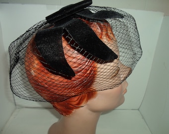 Mid Century Net Black Velvet Spider Bow Hat Head Covering Union Label USA