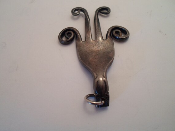 Mid Century Jewelry Art Fork Pendant Charm Adorab… - image 4