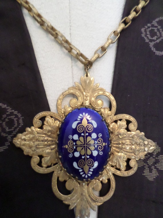 Antique/Vintage Miriam Haskell 40's necklace large pendant brass filegree enameled blue center