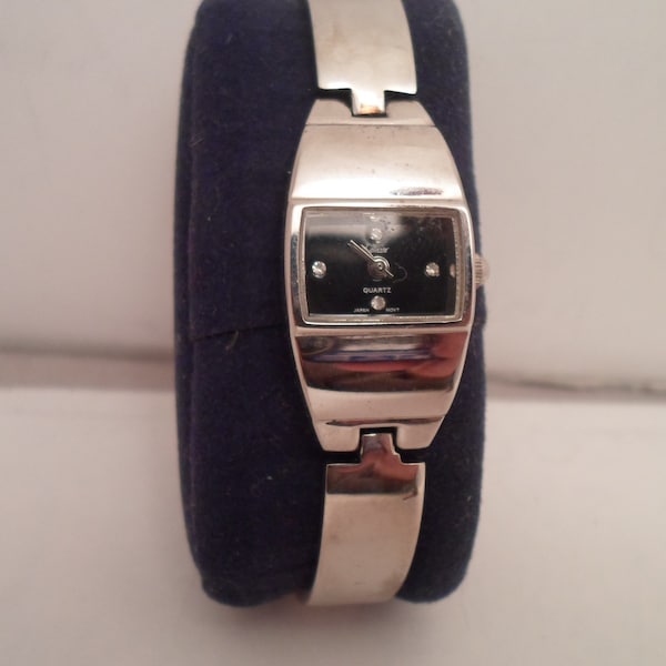 Vintage 1980's Collezio Wristwatch Cutting Edge Design Unisex ID Bracelet Style Excellent running Japan Tech