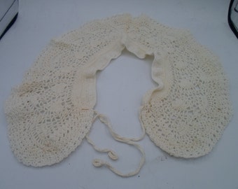Vintage Hand Crochet Collar 4" Detailed 1930's Adorable Mini Shade Pull Ties