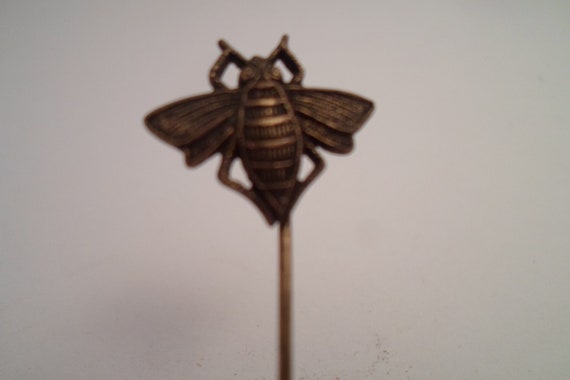 Vintage Bee Stick Scarf Pin Honey Hive Honey Bee Chic Jewelry Save the Bees Detailed