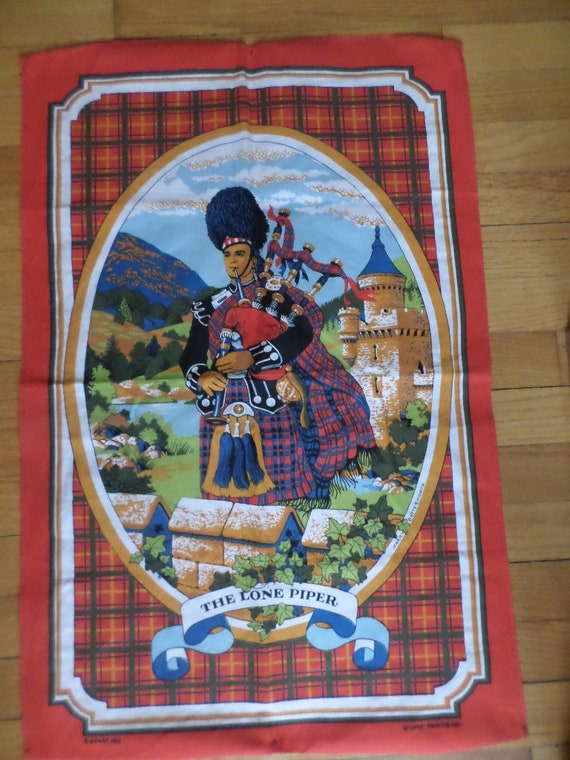 Vintage 80's linen tea towel The Lone Piper linen Made in Britain