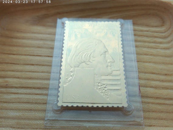 Vintage 1982 George Washington 22kt Gold Replica Stamp
