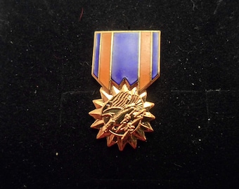 Vintage Vietnam War Brass Hat or Lapel Medal Mini Award Military Rare