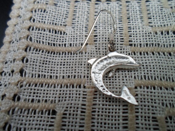 Vintage Sterling Silver Single Dolphin Earring Su… - image 5