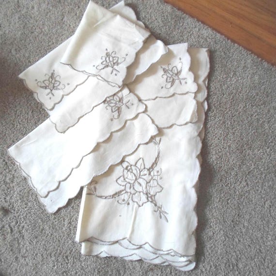 Vintage Luncheon Tablecloth and 4 Napkins Madeira cutwork with otter color needlework Ecru Linen